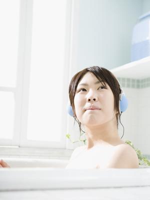 頭皮ケアをするのならHgMエターナル